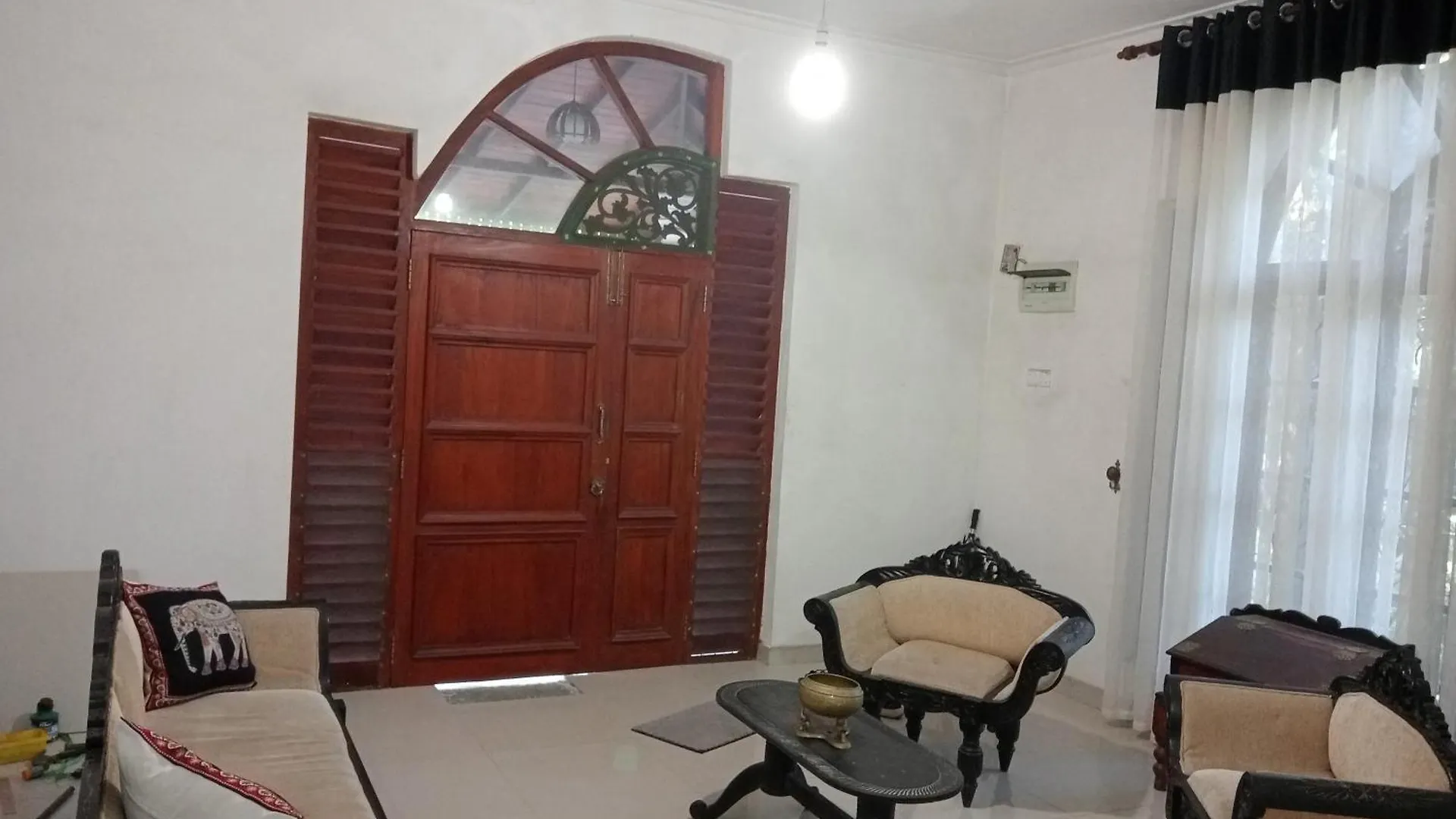 Rock View Bungalow - Home Stay - Kandy