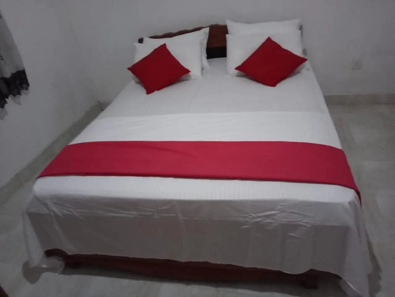 Homestay Rock View Bungalow - Home Stay - Kandy Sri Lanka