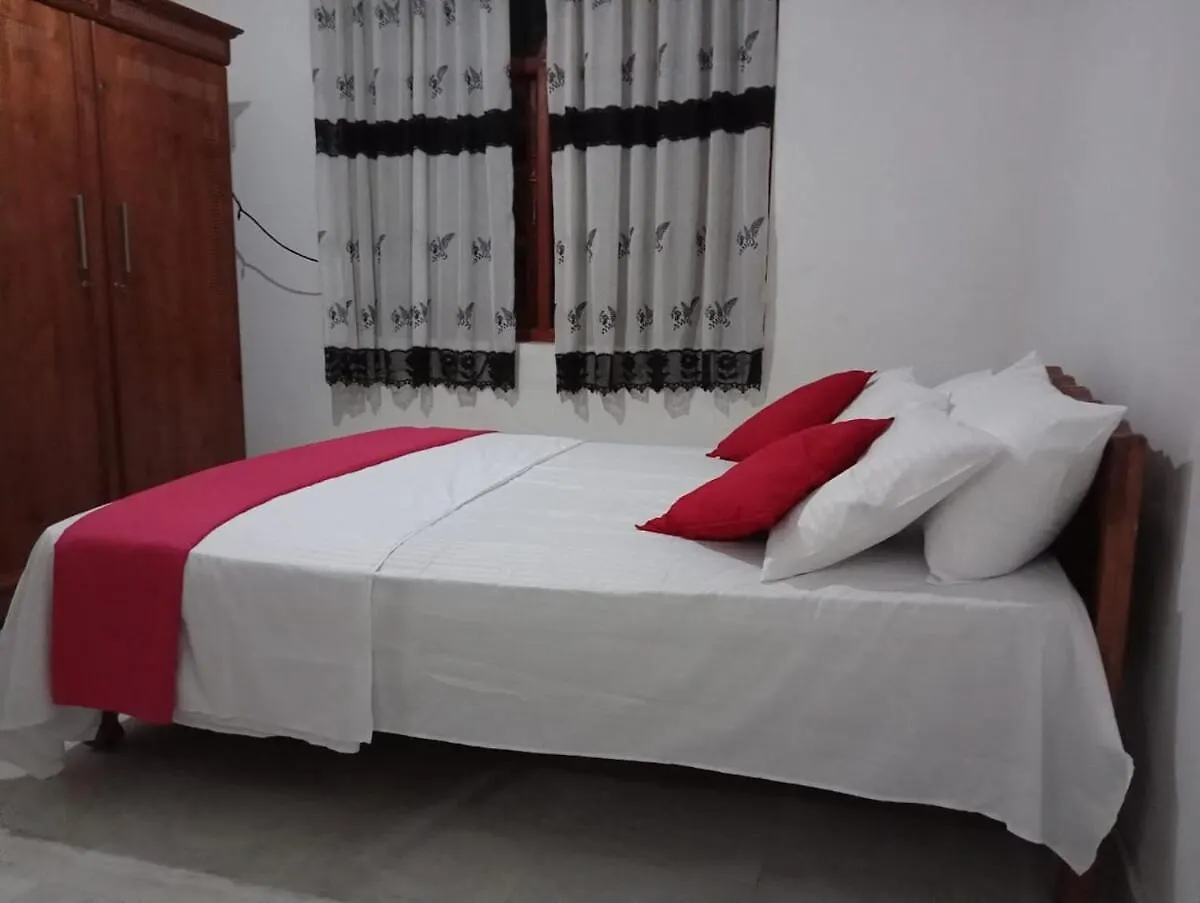 Rock View Bungalow - Home Stay - Kandy